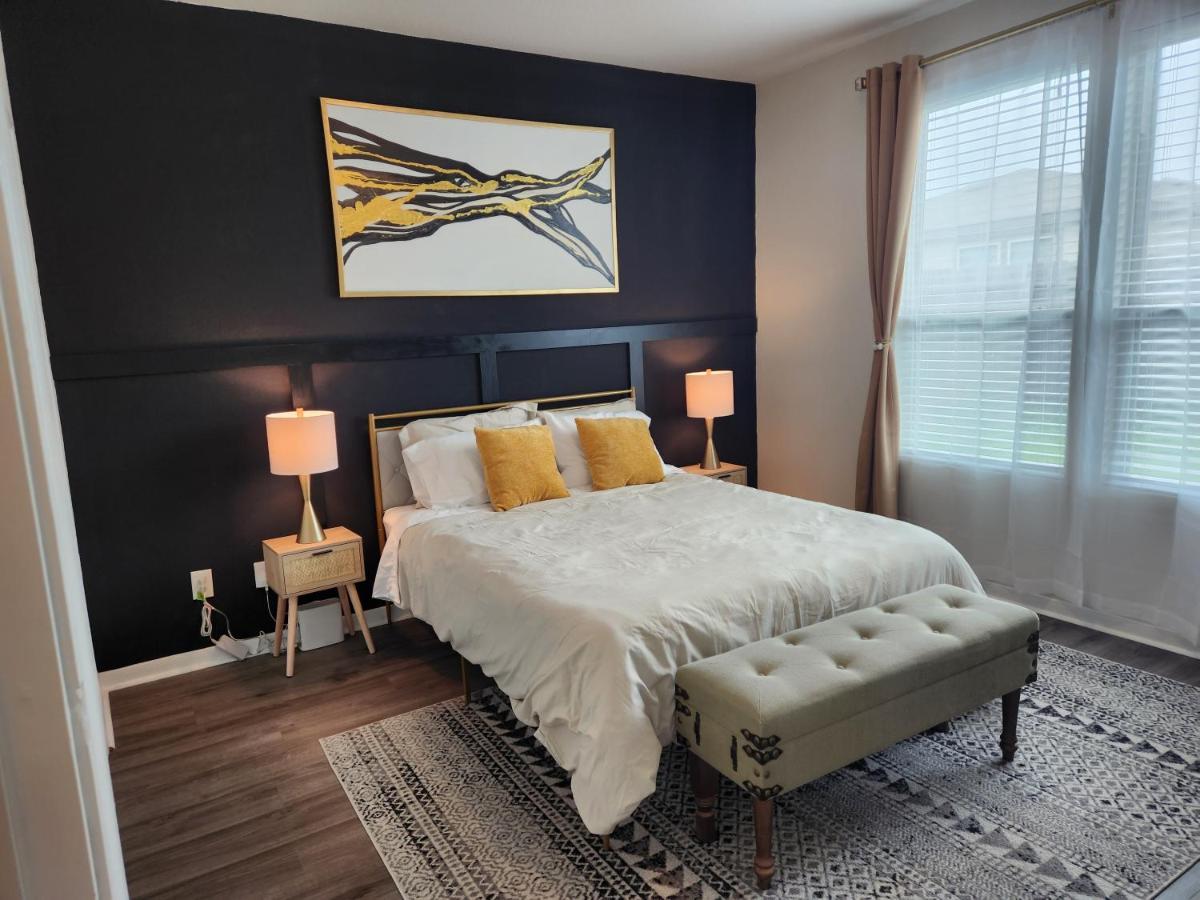 4 Bedroom Home Near Downtown Med Center Nrg Stadium Pearland Skyview Long By Ion Rentals Houston Exterior foto