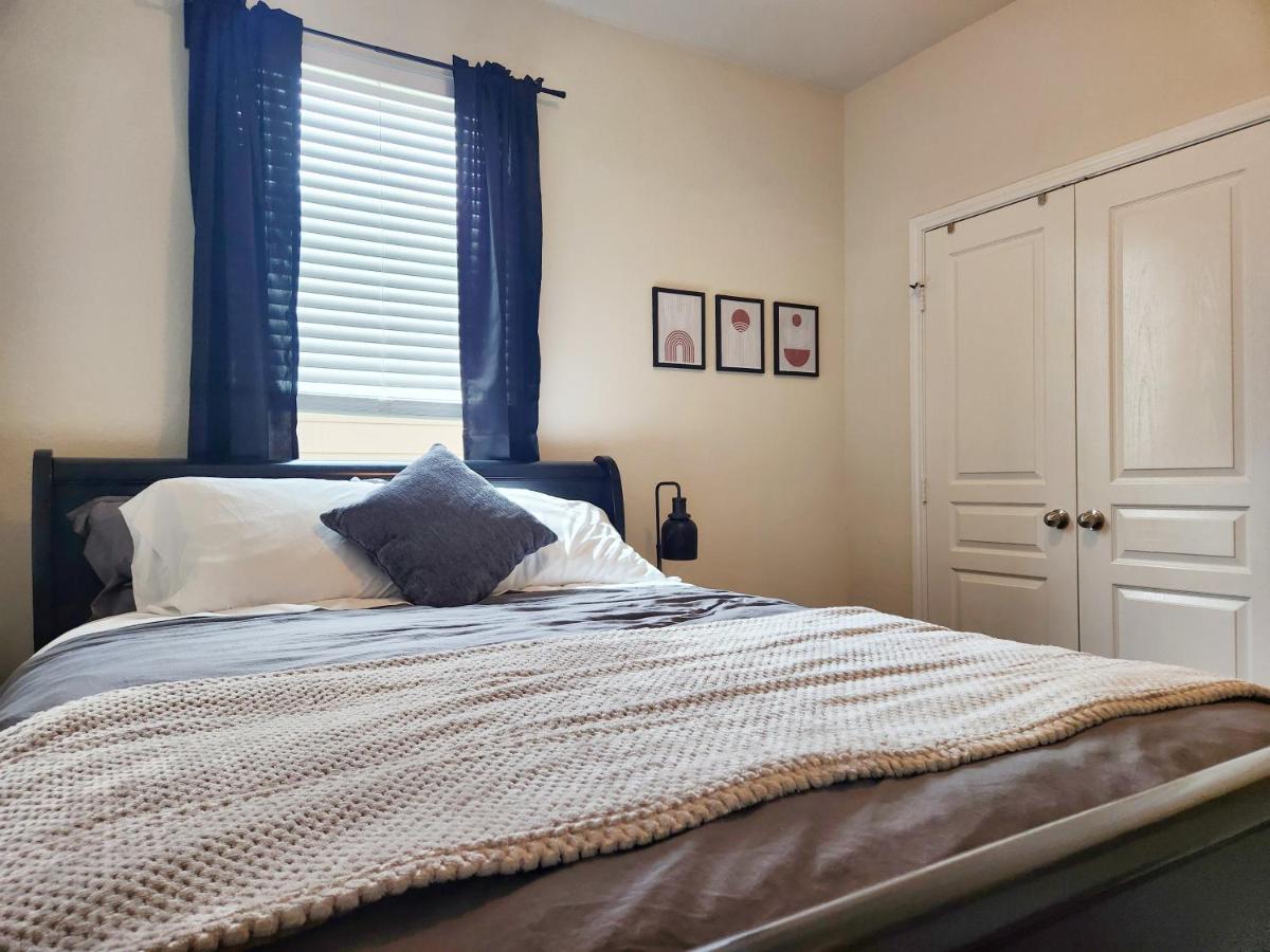 4 Bedroom Home Near Downtown Med Center Nrg Stadium Pearland Skyview Long By Ion Rentals Houston Exterior foto