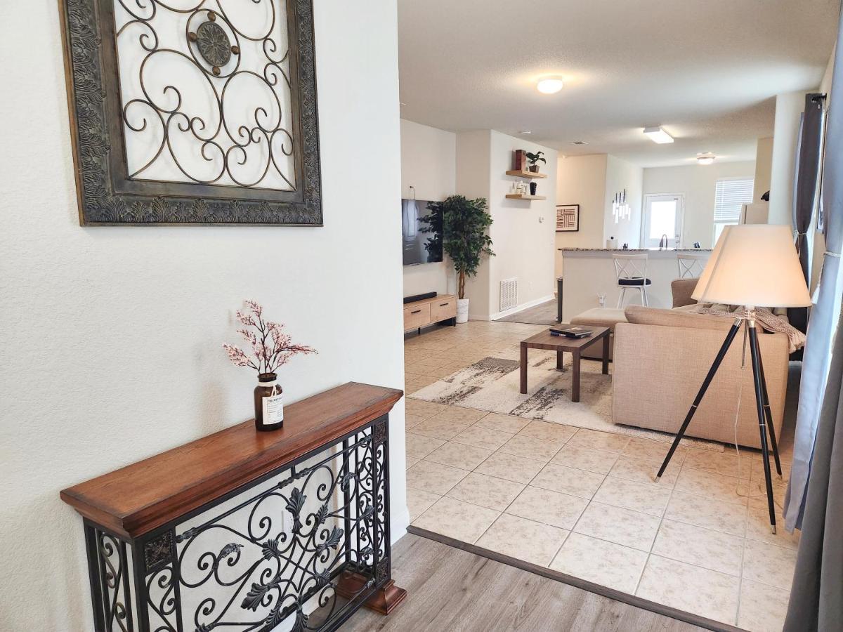 4 Bedroom Home Near Downtown Med Center Nrg Stadium Pearland Skyview Long By Ion Rentals Houston Exterior foto