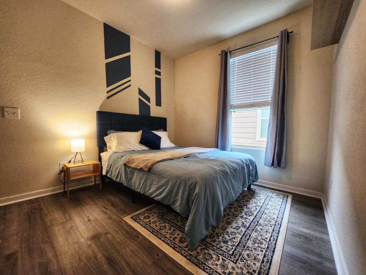 4 Bedroom Home Near Downtown Med Center Nrg Stadium Pearland Skyview Long By Ion Rentals Houston Exterior foto