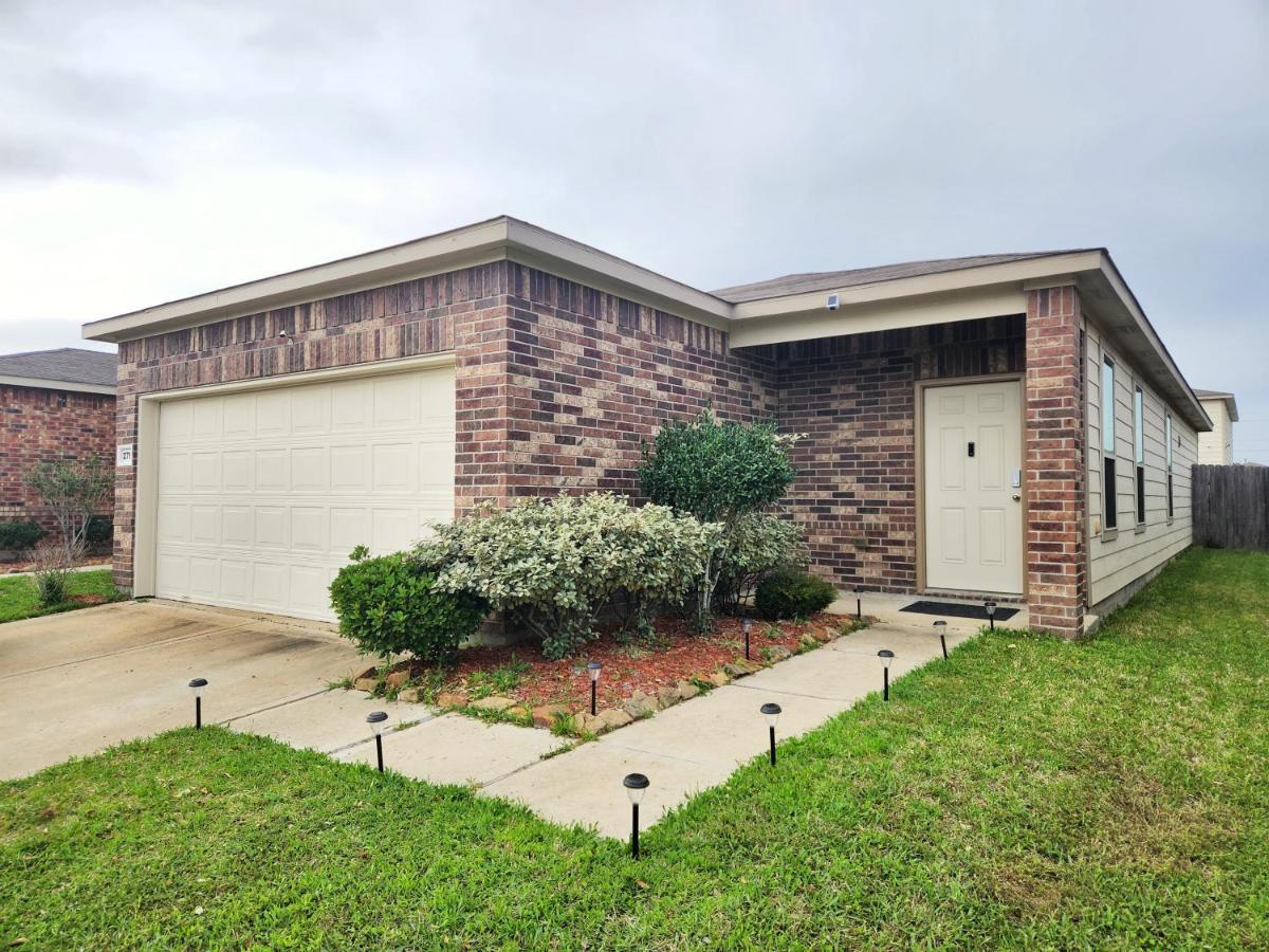 4 Bedroom Home Near Downtown Med Center Nrg Stadium Pearland Skyview Long By Ion Rentals Houston Exterior foto